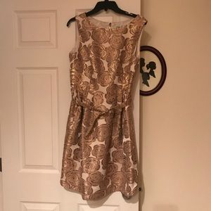 Fancy, beautiful Cocktail Dress , Gold Threading